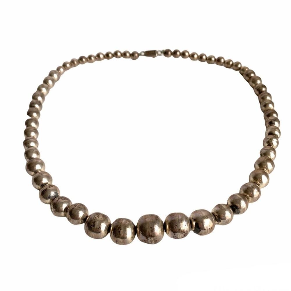 Vintage Taxco Silver Graduated Beaded‎ Necklace